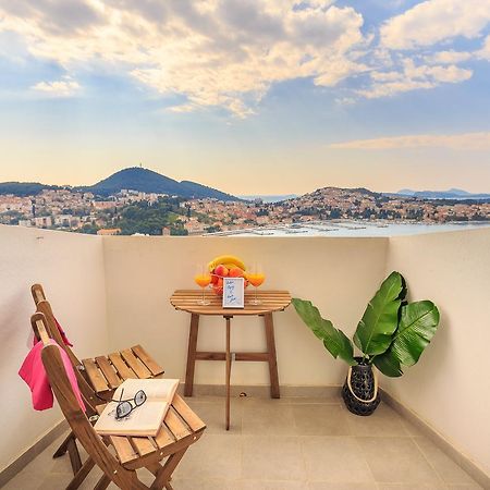 Skyscraper Apartment ドゥブロブニク エクステリア 写真